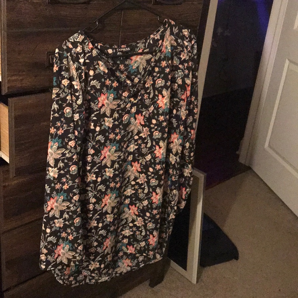 Floral long sleeve